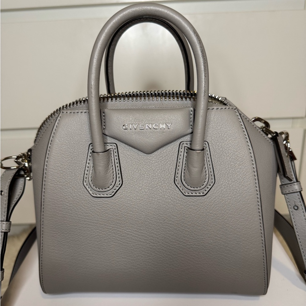 Givenchy Antigona